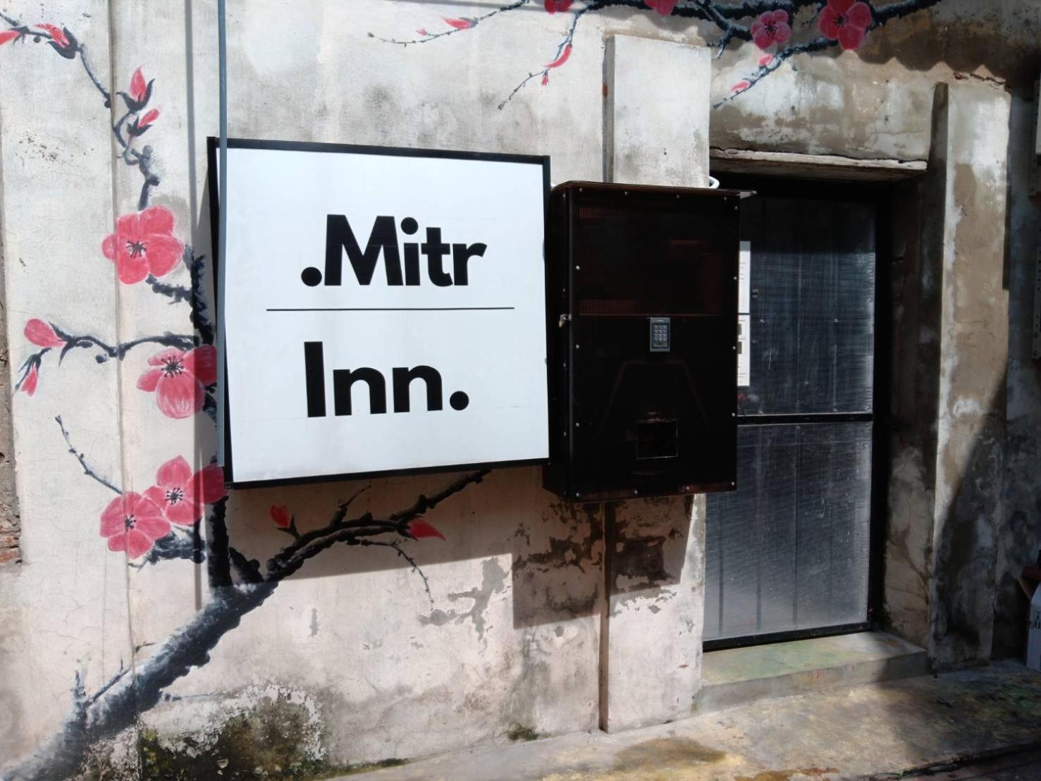Mitr Inn Yaowarat Bangkok Exterior foto